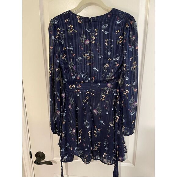 Women's Floral Bohemian V-Neck Fully Lined Long Sleeve Mini Dress Blue Sz XS NWT - Picture 3 of 6